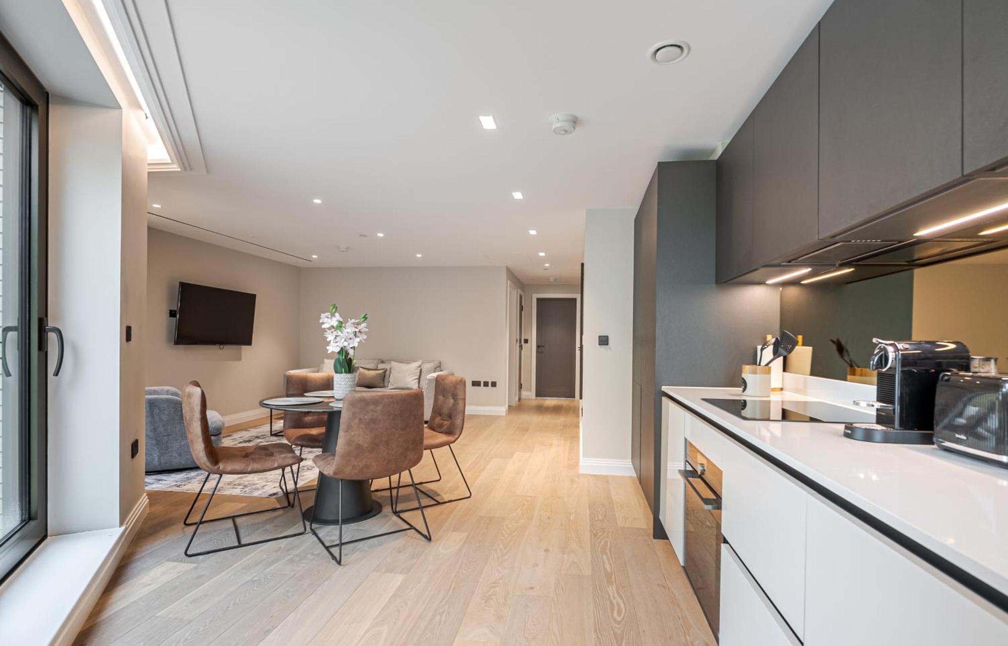 Arcadia Residences - Luxury In Kensington Апартаменты *